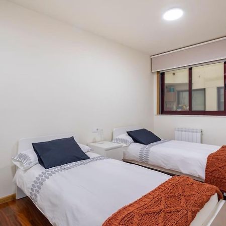 Apartamento Lua O O Milladoiro Esterno foto